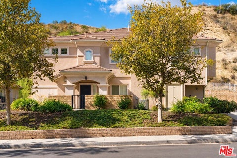 Photo of 28987 Oak Spring Canyon Road #17, Canyon Country, CA 91387 (MLS # 26104572)