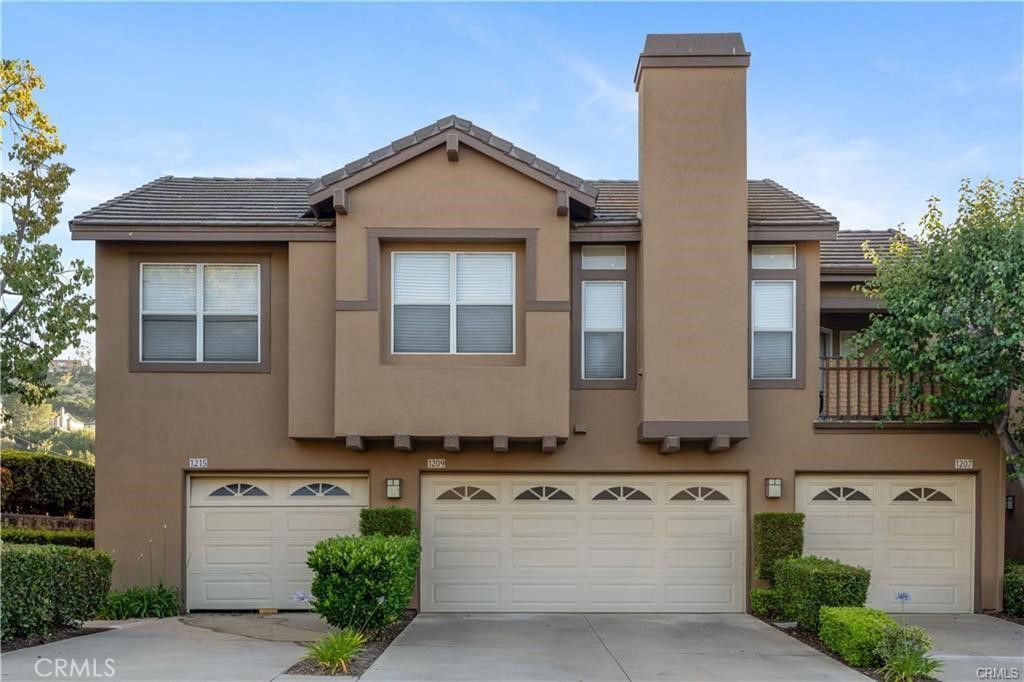 Photo of 1209 S Country Glen Way, Anaheim Hills, CA 92808 (MLS # SR26087292)