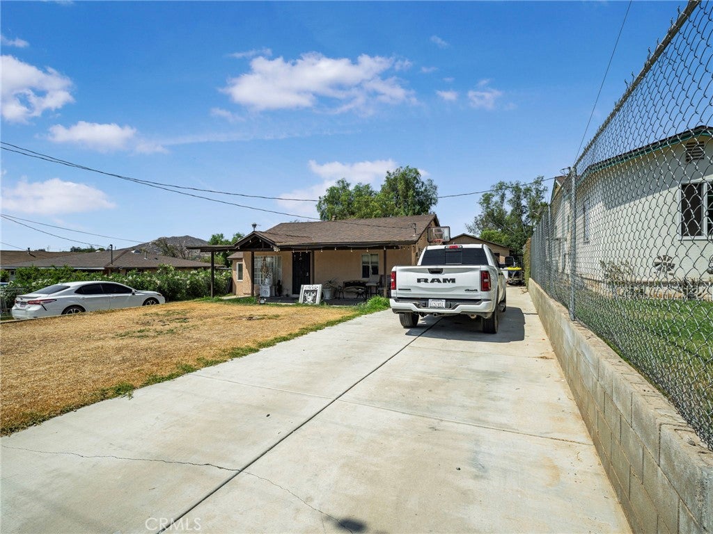 6958 37th Street