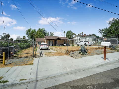 Photo of 6958 37th ST, Riverside, CA 92509 (MLS # CV26165834)
