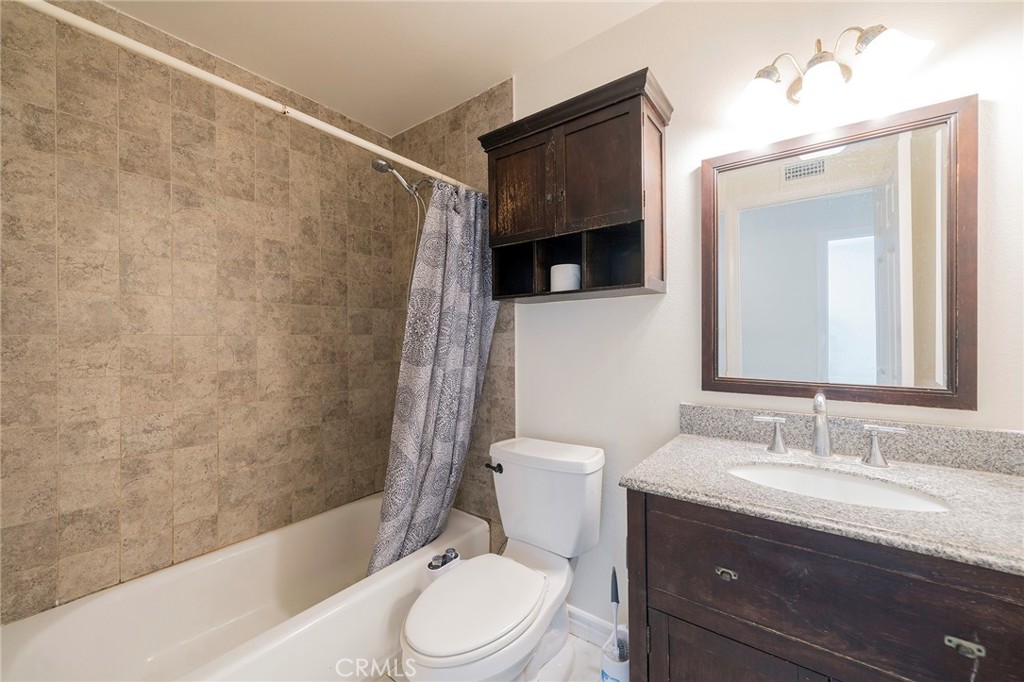 California Tract - Residential Lease