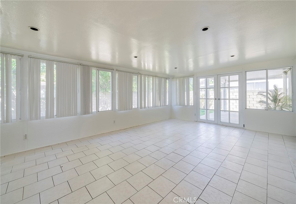 California Tract - Residential Lease