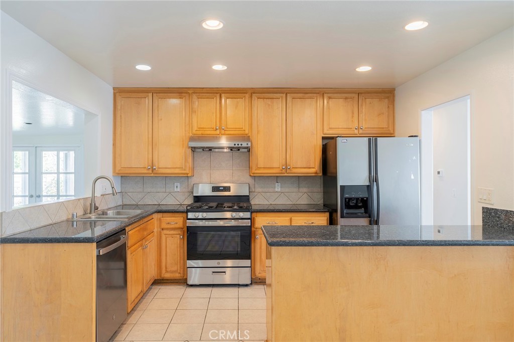 California Tract - Residential Lease