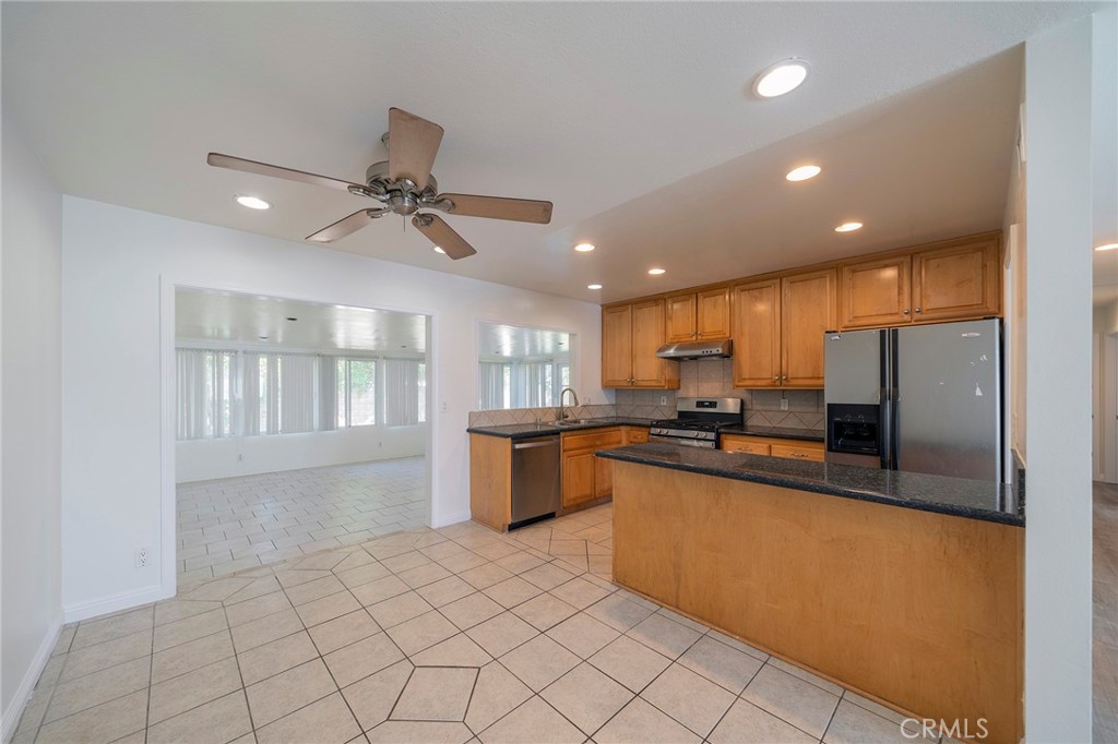 California Tract - Residential Lease