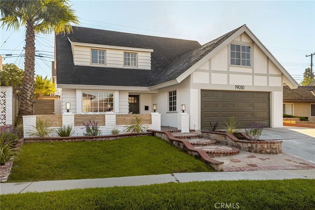Photo of 19010 Gunlock Ave, Carson, CA 90746 (MLS # WS25241744)