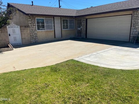 Photo of 2020 San Jose Street, Oxnard, CA 93030 (MLS # V1-35909)