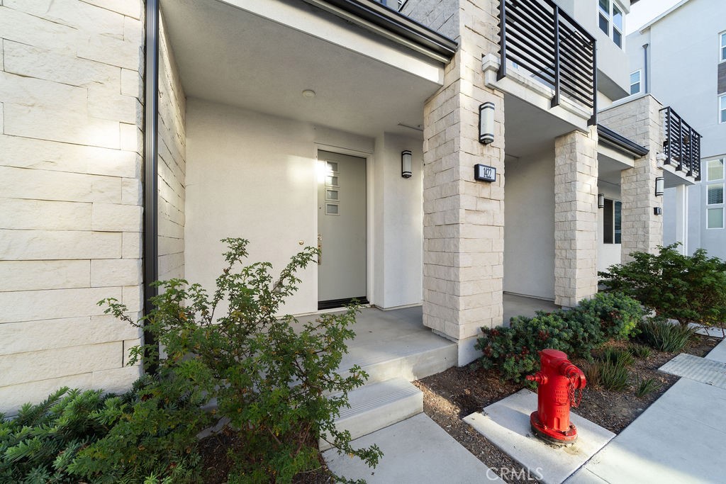 1422 S Urbana