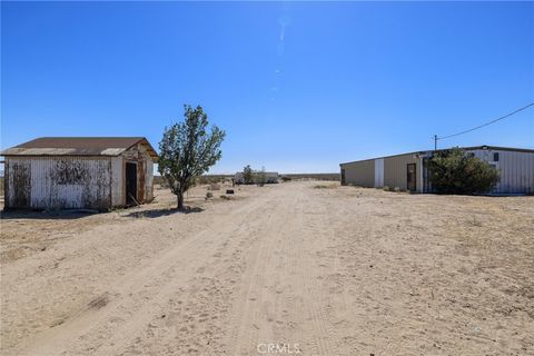 Photo of 35950 116th Street E, Littlerock, CA 93543 (MLS # GD25157760)