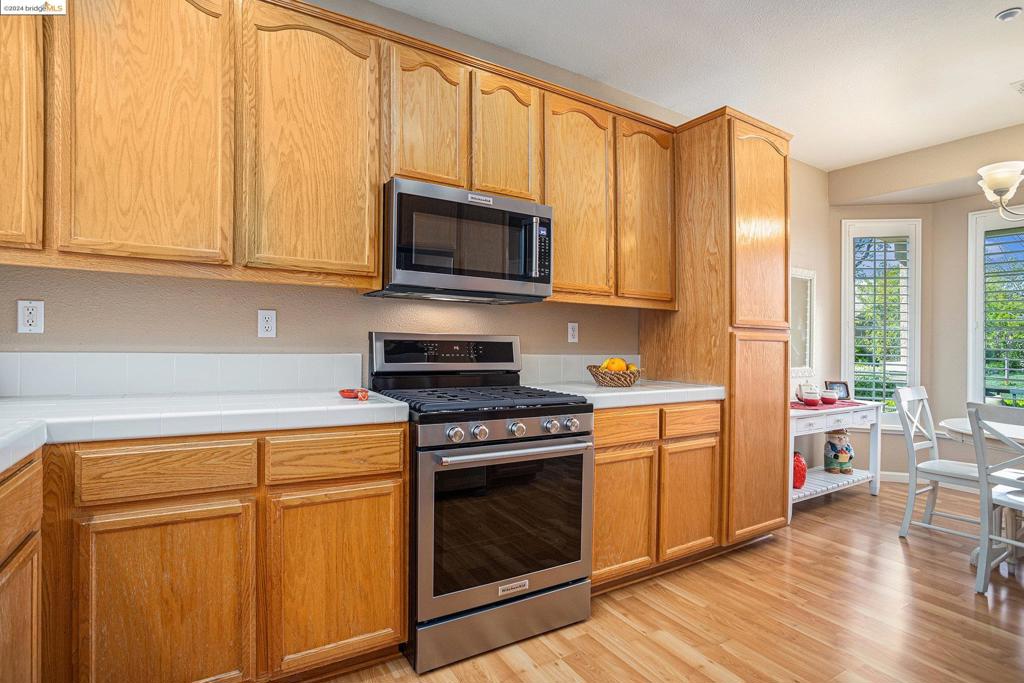 SUMMERSET 4 - Residential