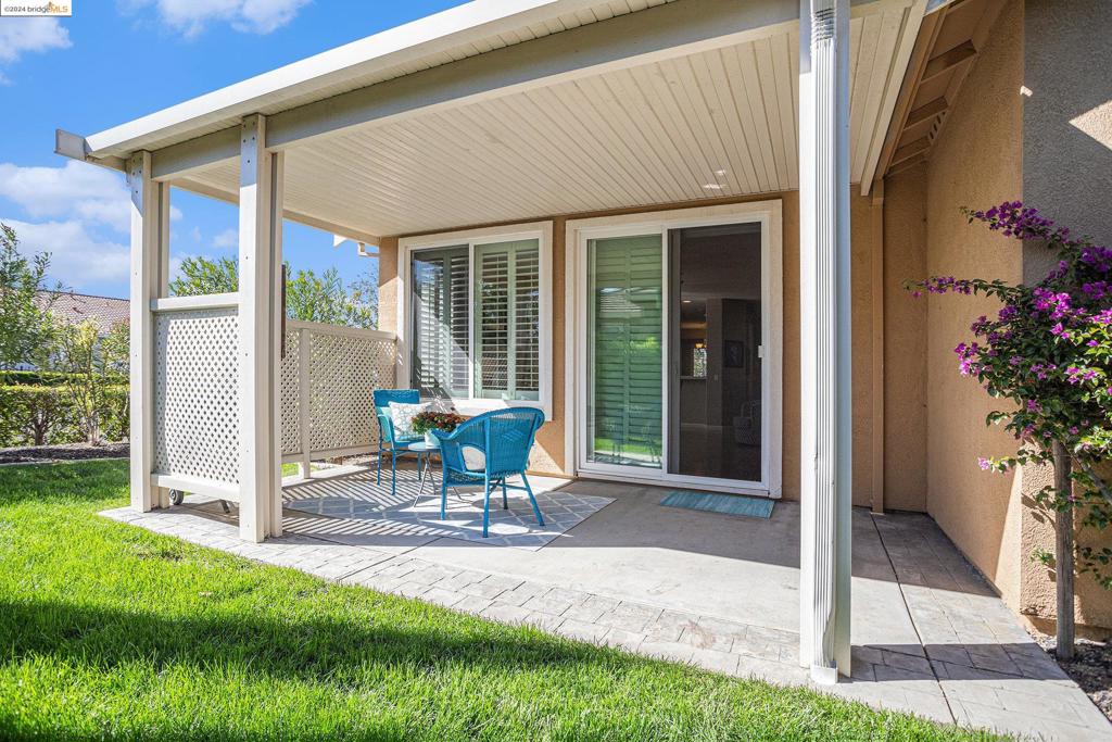 SUMMERSET 4 - Residential