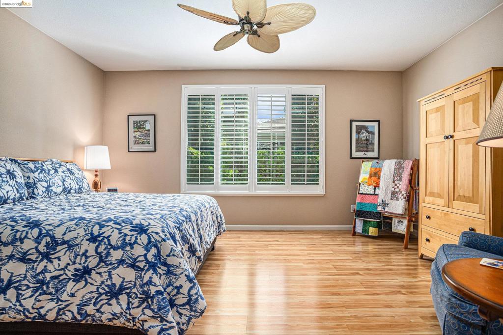 SUMMERSET 4 - Residential