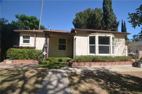 Photo of 7024 Balcom AVE, Reseda, CA 91335 (MLS # SR26153165)
