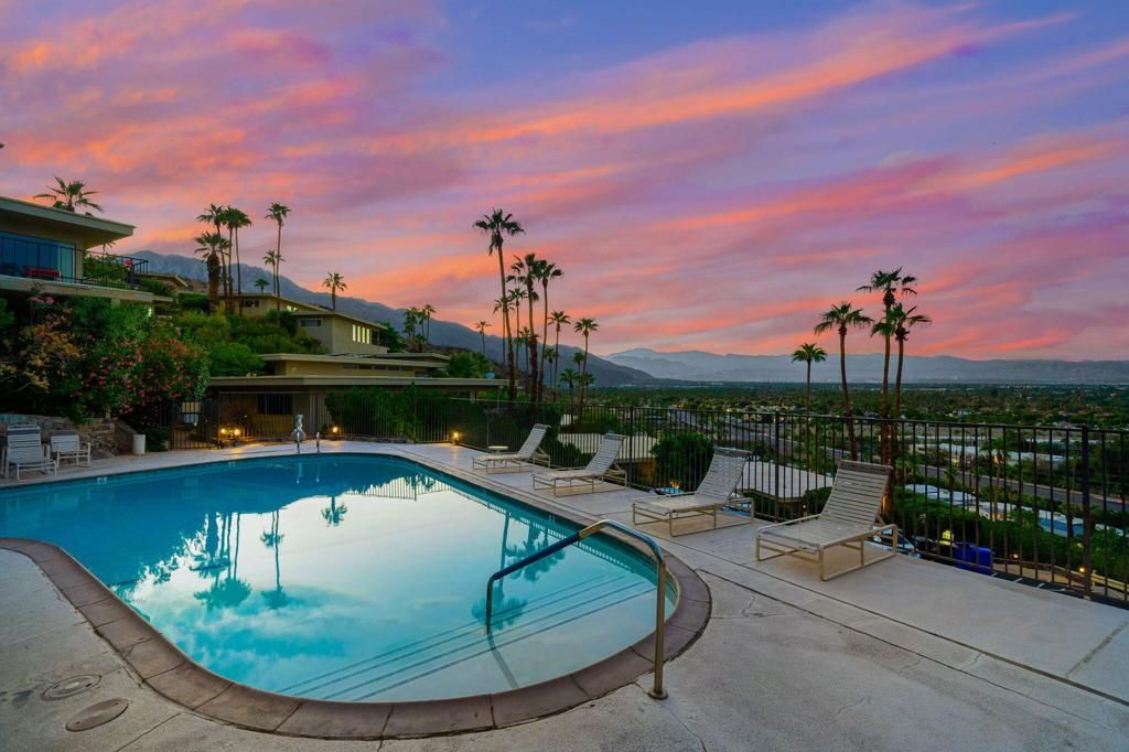 Photo of 2120 Southridge Drive, Palm Springs, CA 92264 (MLS # 219135951PS)