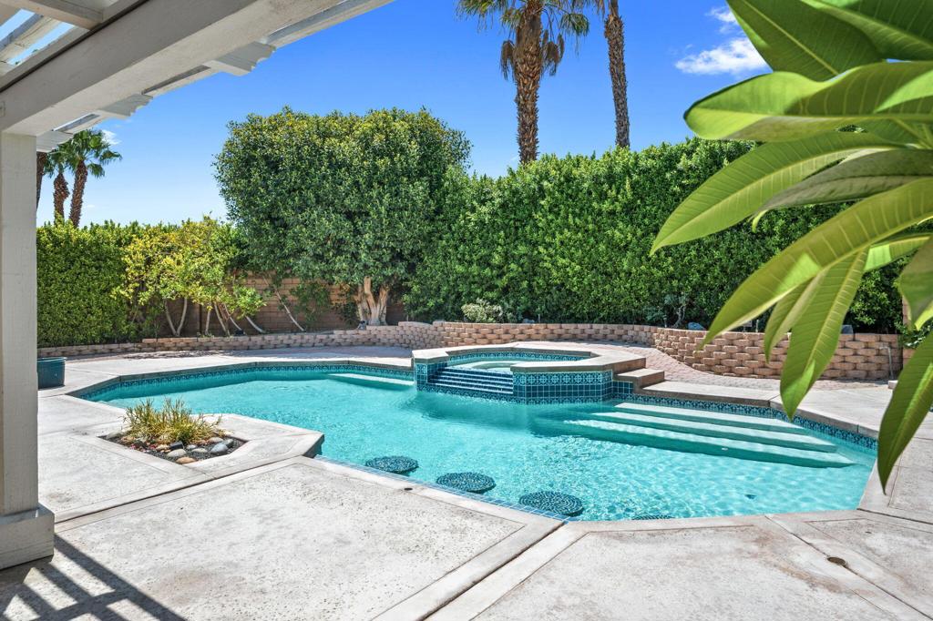 Acacia At La Quinta - Residential