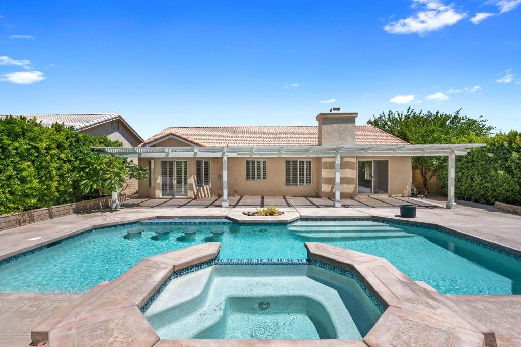 Acacia At La Quinta - Residential