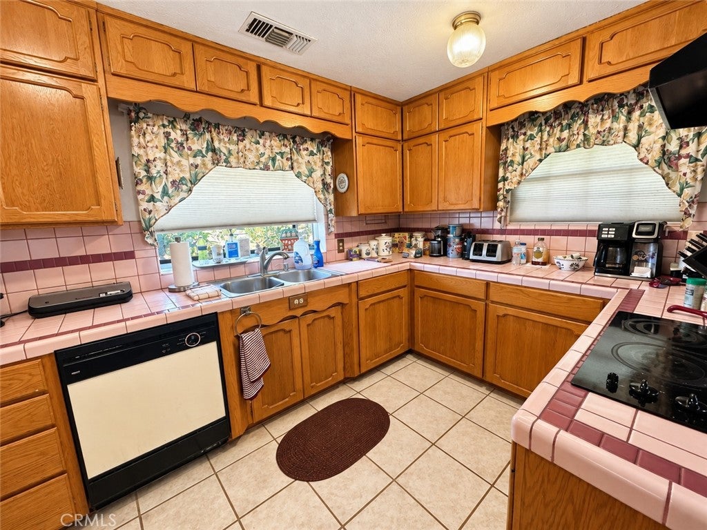 450 Oakvale