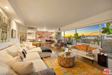 Photo of 10450 Wilshire Boulevard #7E, Los Angeles, CA 90024 (MLS # 26785533)