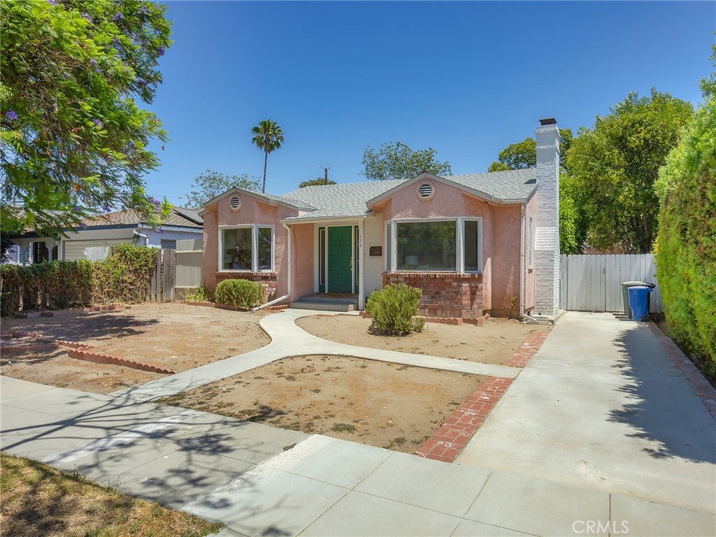 324 N Brighton Street, Burbank CA 91506