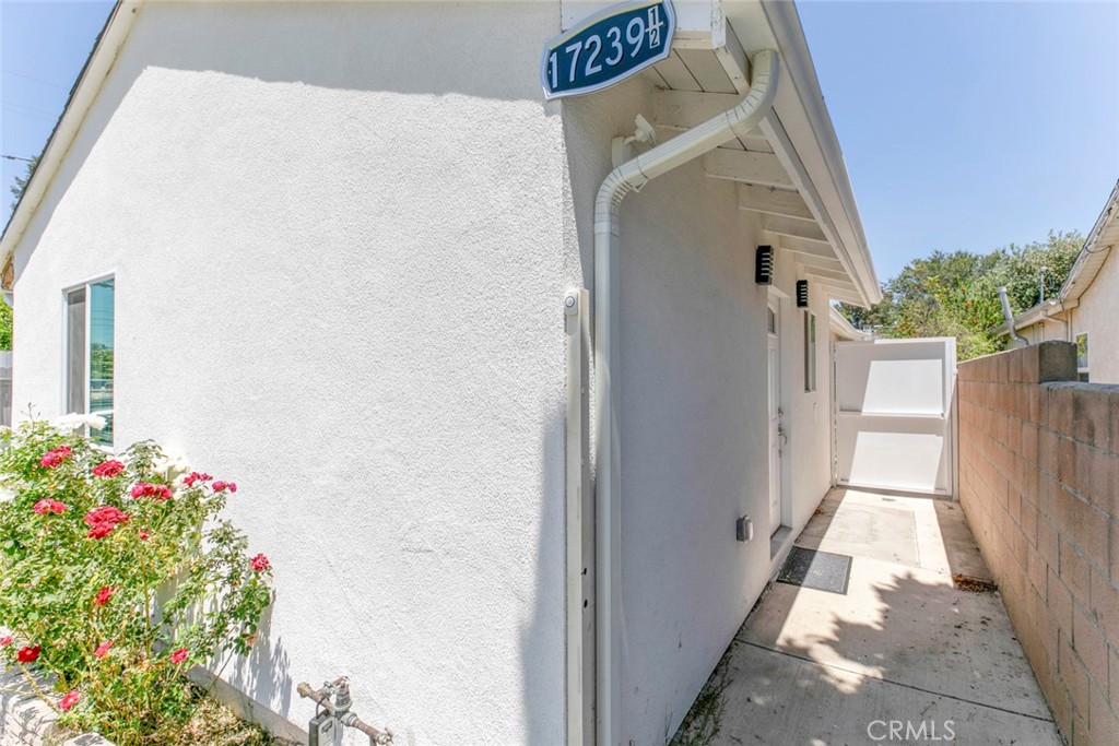17237 Kingsbury Street A
