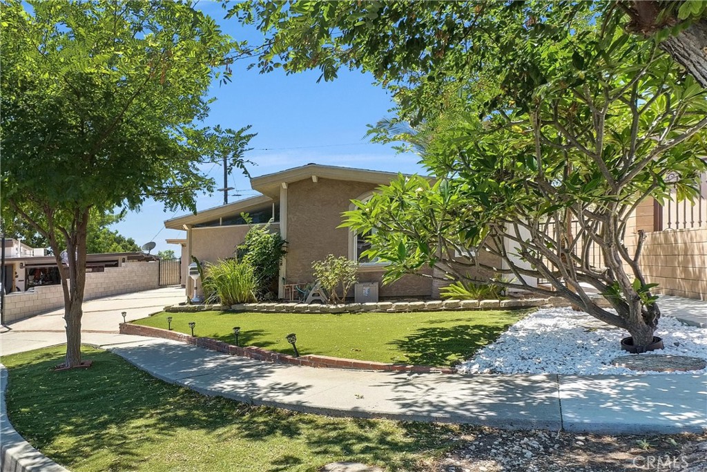 Wonderful Home Situated Above Western Ave. Tucked Away in One of San Pedro's Finest & Unique Neighborhoods. Desirable Cul-De-Sac Opportunity. The Home Features 3 Bedrooms 2 Baths, Large Bright Open Kitchen with Pop-Out Garden Window and Computer Station. Vaulted Ceilings, Recessed Lighting, Formal Dinning Area, Gas/Wood Burning Fireplace, Vaulted Ceilings, Newer Windows, Ceramic Tile. Comfortable, Open Floor Plan With 1,619 Square Feet of Living Space. Solar!!! 2 Car Garage (With Laundry Area) and EV Charger. The Home Also Offers Central Heat & Air Conditioning, Water Softener & Tank-Less Water Heater. Covered Back Yard Patio with Pastoral and Peek-A-Boo Harbor Views. Rare Two Teared 9,160 Square Foot Lot with The Lower Portion Offering Possible RV AND/OR Boat Parking. Solar System