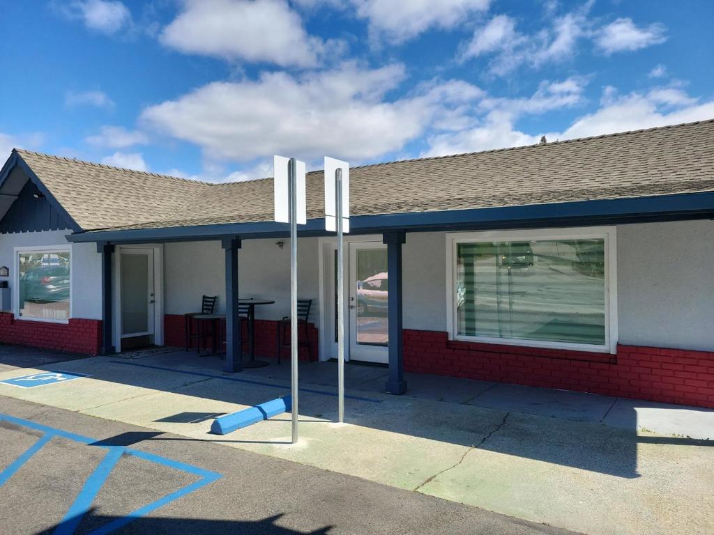 5310 Scotts Valley Drive A - D