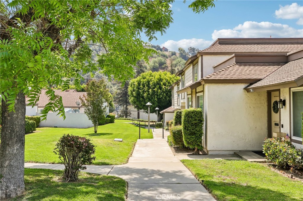 2334 Canyon Park