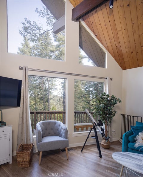 Tiny photo for 517 Brentwood DR, Lake Arrowhead, CA 92352 (MLS # IG26225400)