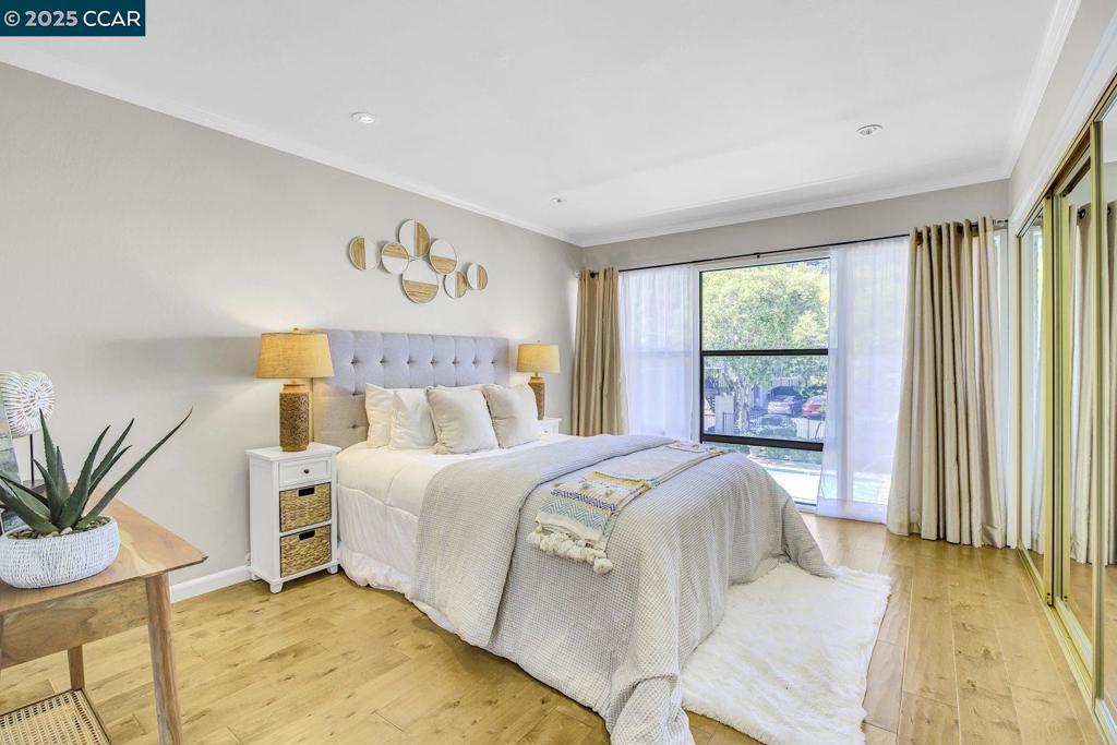 MORAGA MANOR - Residential