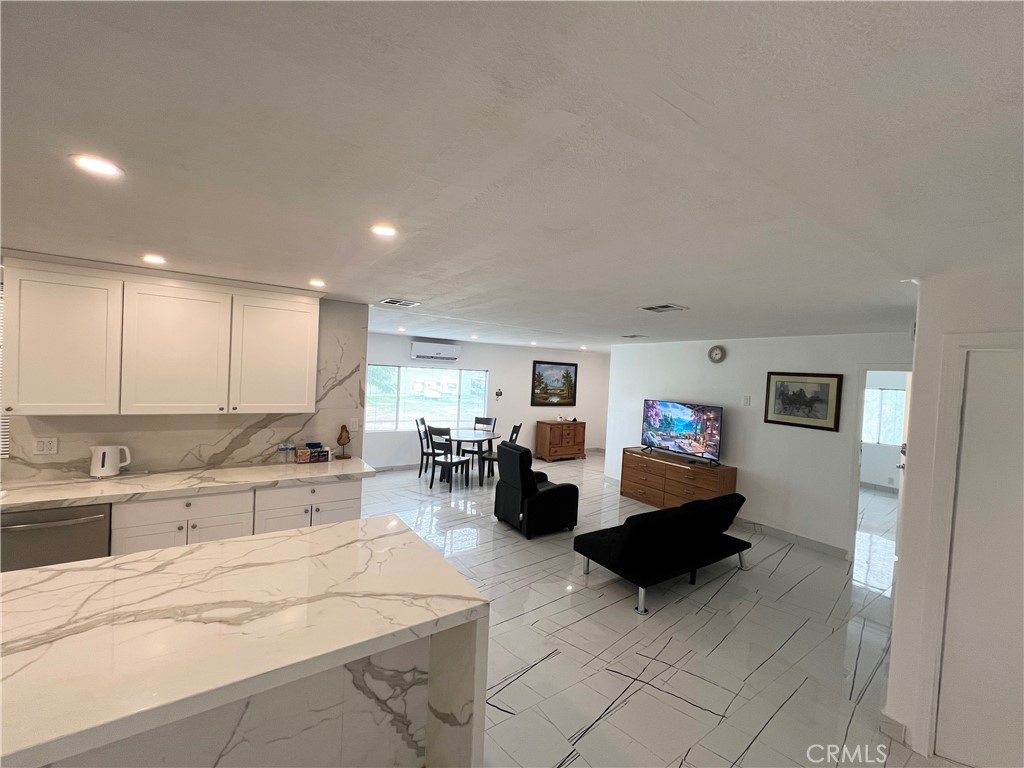 33761 Leon Rd