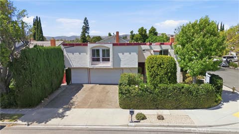 Photo of 2355 Heywood Street, Simi Valley, CA 93065 (MLS # SR26131414)