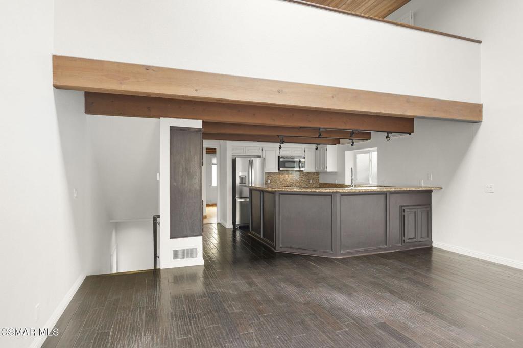300 Melrose Drive