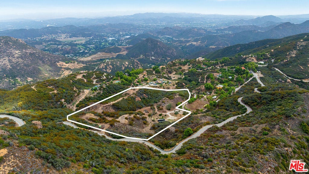 14613 Yerba Buena Road