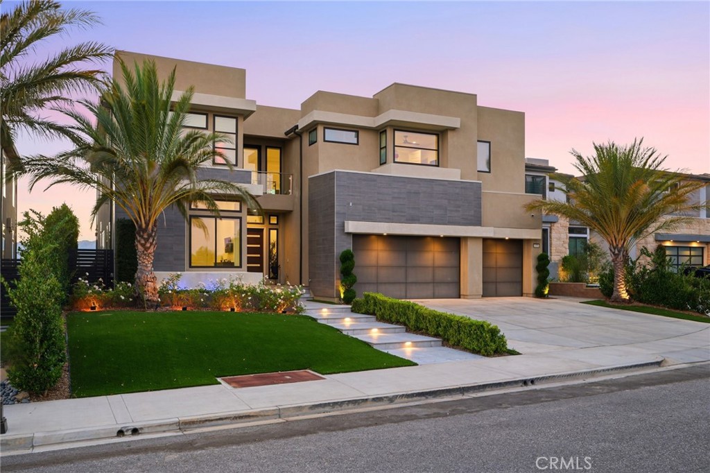 20556 W Wisteria Court