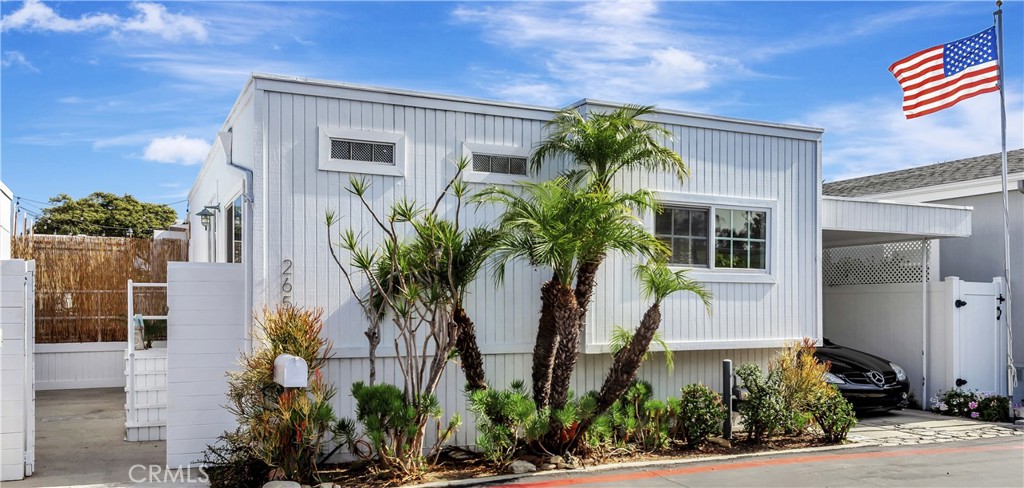 Bayside Village (BAYV) - Manufactured In Park
