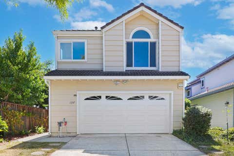 Photo of 1287 Thorn Valley Court, San Jose, CA 95131 (MLS # ML82055843)