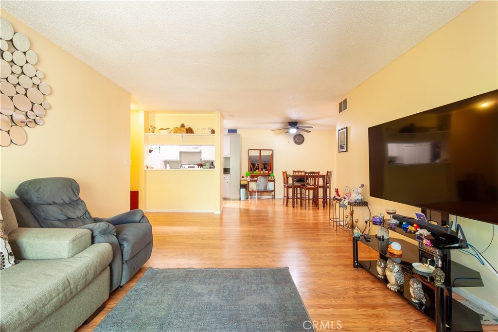 24525 Trevino Drive U16