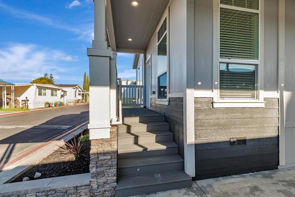 510 Saddlebrook Drive