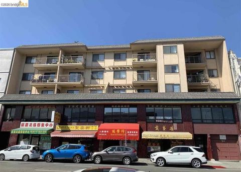 Photo of 330 8Th St St #3D, Oakland, CA 94607 (MLS # 41128530)