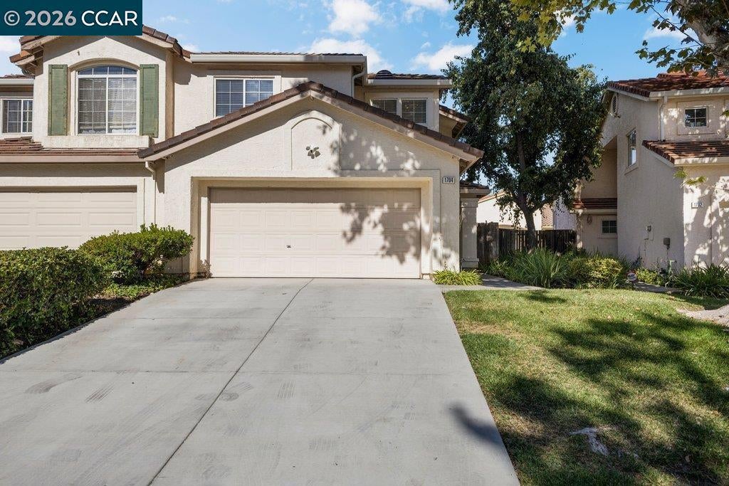 1704 NANDINA WAY