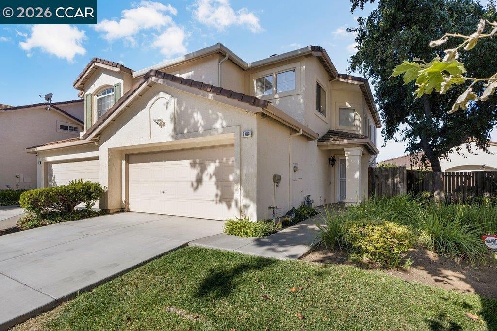 1704 NANDINA WAY