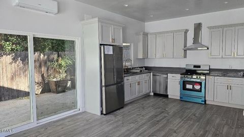 Photo of 214 Valle Vista Avenue #2, Monrovia, CA 91016 (MLS # P1-23950) Photo of 214 Valle Vista Avenue #2, Monrovia, CA 91016 (MLS # P1-23950)