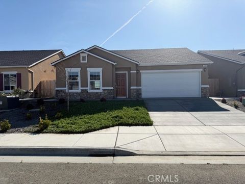1204 E Orange Street Avenal CA 93204
