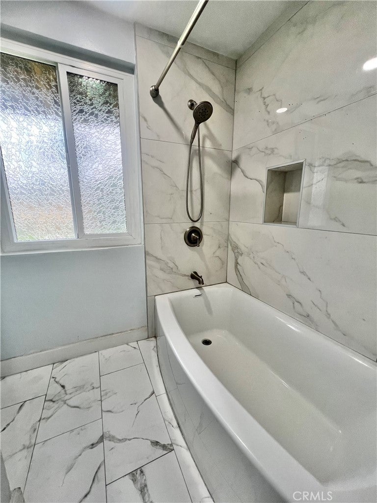 624 S Sullivan 15D