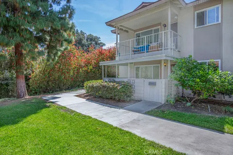 784 Via Los Altos Unit B, Laguna Woods, CA 92637 - MLS#: OC26083032