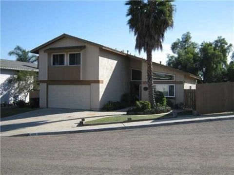Photo of 220 Sandstone Street St, Chula Vista, CA 91911 (MLS # 260006639SD)