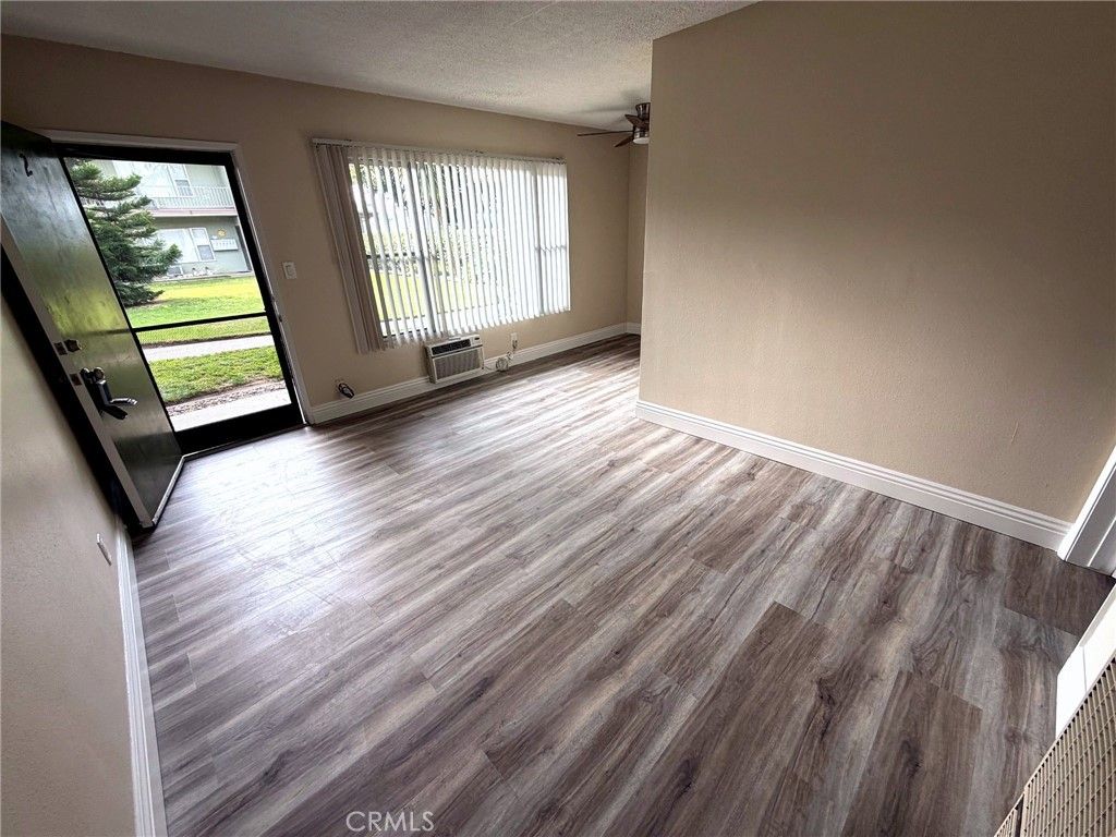 Photo of 142 S Princeton Avenue, Fullerton, CA 92831 (MLS # SR26019391)