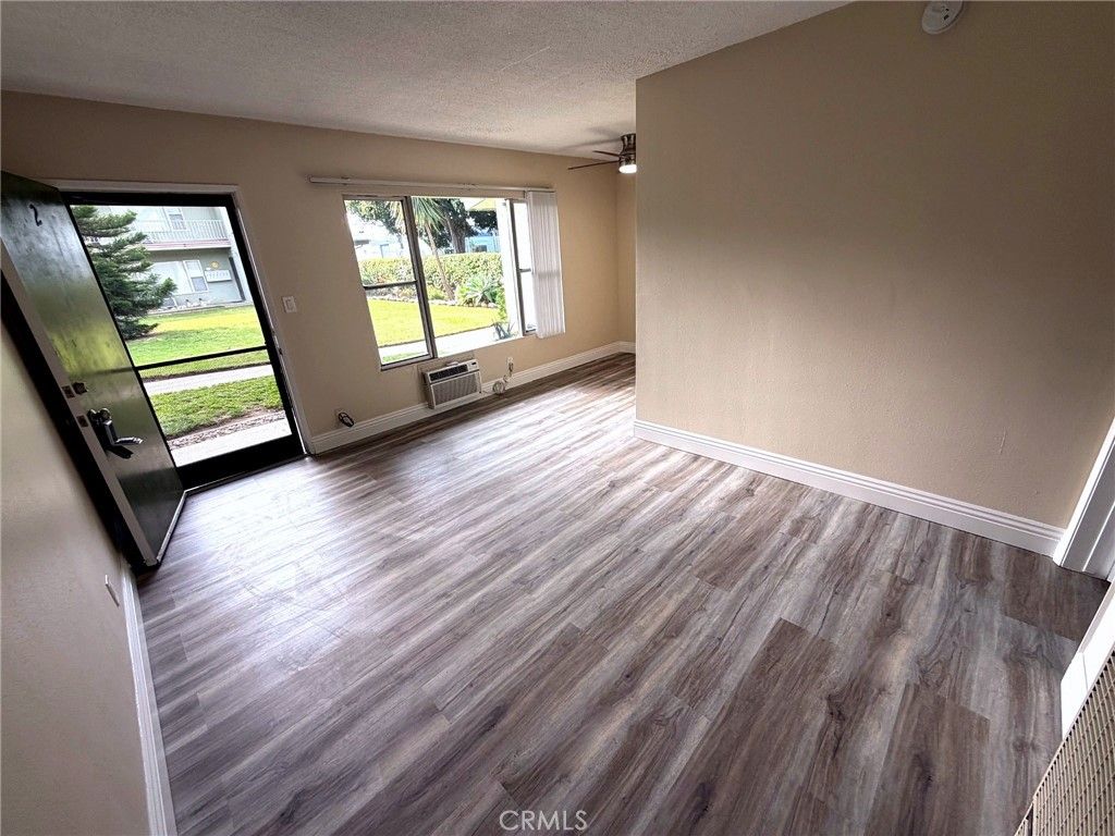 Photo of 142 S Princeton Avenue, Fullerton, CA 92831 (MLS # SR26019391)