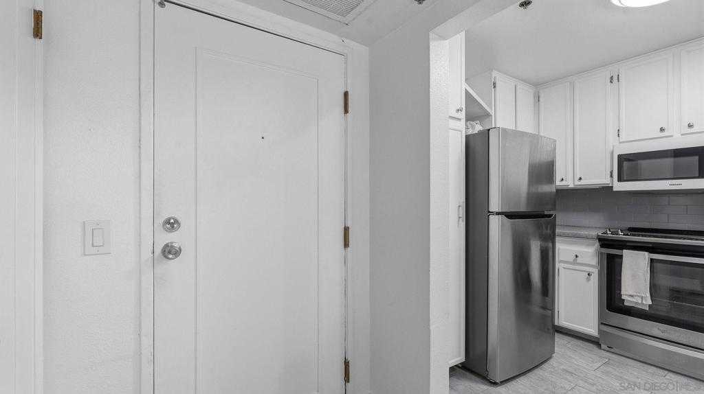 5980 Dandridge Ln 215