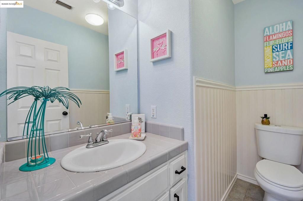 listing image 130724931038712756041