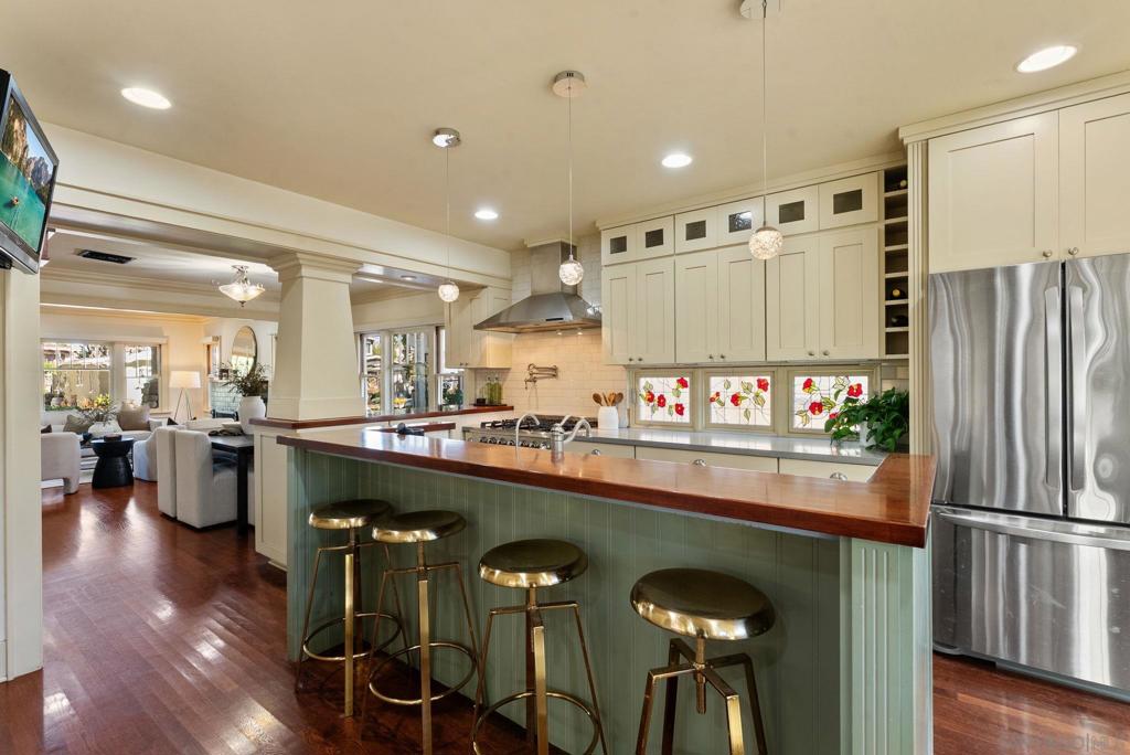 Mission Hills - Residential